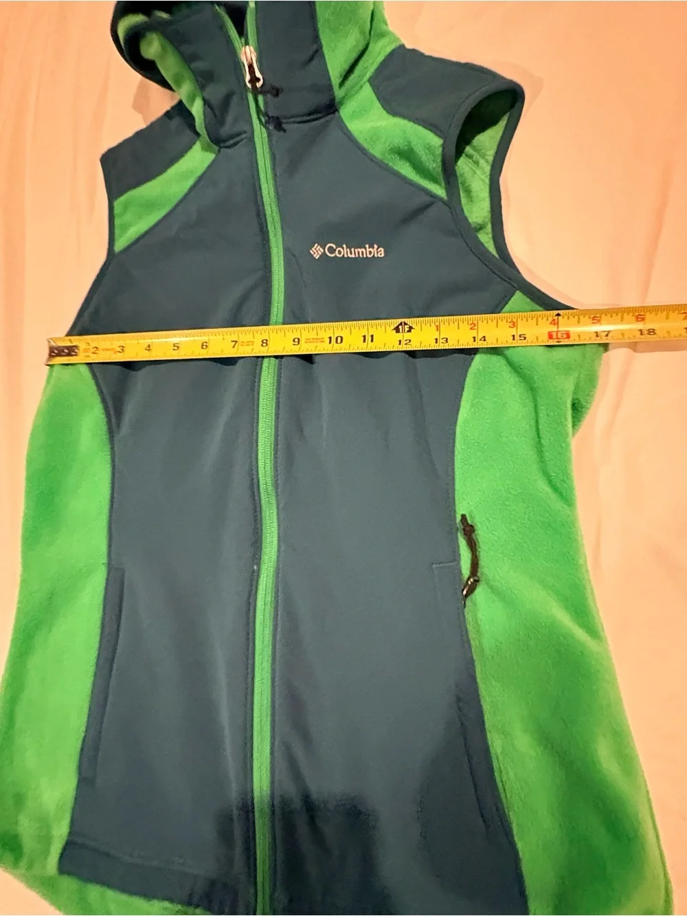 Columbia Fleece Vest Green Outdoor Zip Up Pockets Men’s Size:Medium